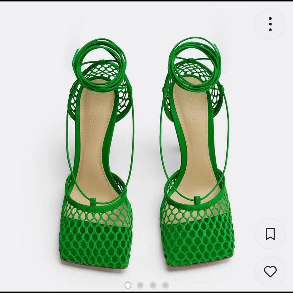 Bottega Veneta stretch leather green pump sandals